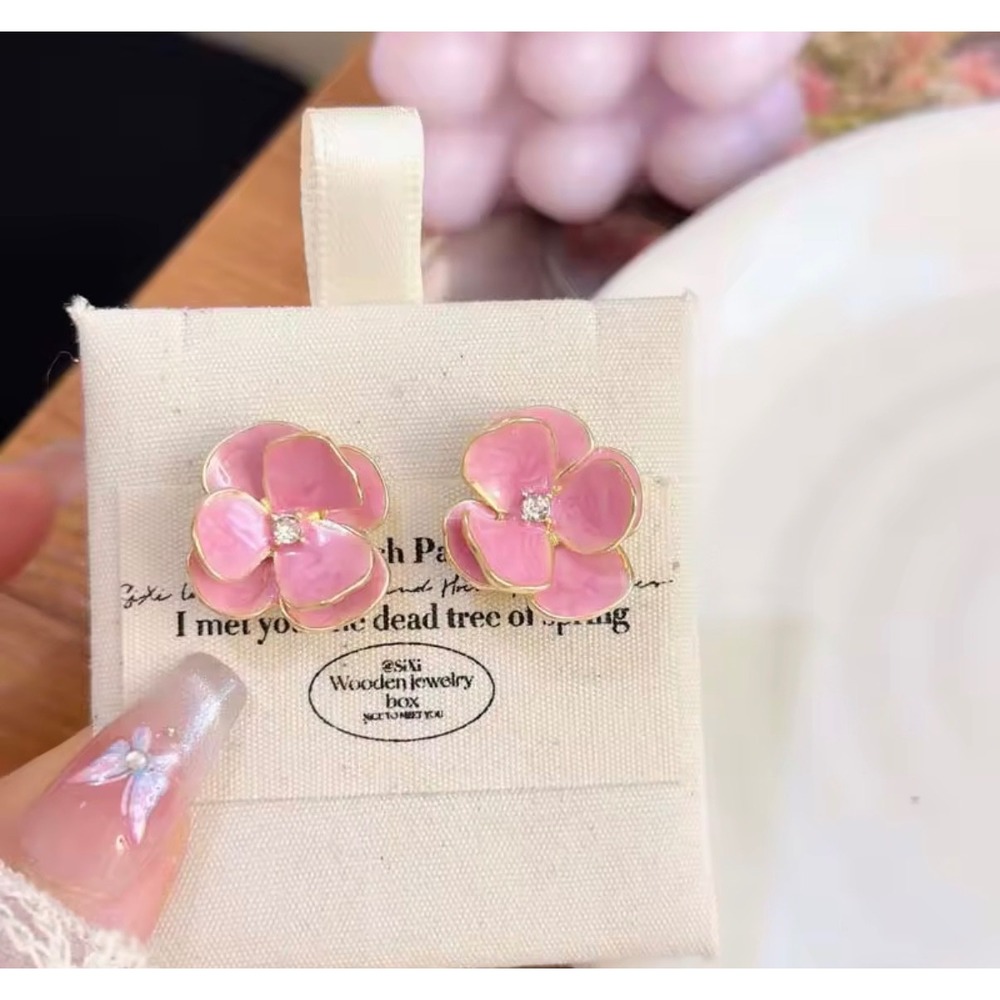 Pink Enamel Flower Stud Earrings Gold Tone Crystal Floral Botanical Studs NWT